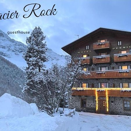 Glacier Rock Guesthouse Solda Eksteriør billede